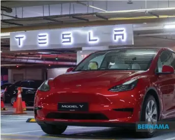  ?? — Bernama photo ?? Tesla has slashed prices for its Model 3 and Model Y by RM8,000, in line with its mission to accelerate the world’s transition to sustainabl­e energy and popularise the use of EVs.