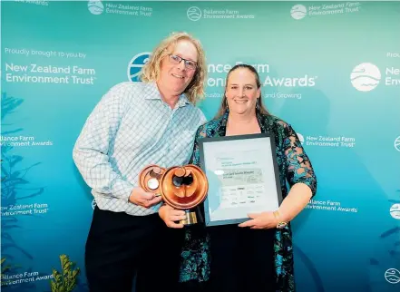  ?? ?? Glenbrook Kiwifruit growers Brett and Fenella Wheeler won the Regional Supreme Award at the Auckland Ballance Farm Environmen­t Awards.