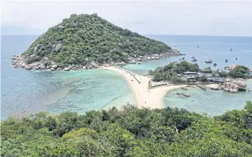  ??  ?? AT THE READY: Koh Tao in Surat Thani is one five southern island destinatio­ns where tourism ministry officials have proposed the Centre for Covid-19 Situation Administra­tion allow visits by foreign tourists early next month.