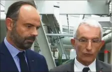  ?? (Doc BFMTV) ?? Edouard Philippe, ici au côté de Guillaume Pépy : « Je ne méconnais pas le droit de retrait, mais quand un conducteur le fait jouer pour quelque chose qui ne le concerne pas, ce n’est pas acceptable ».