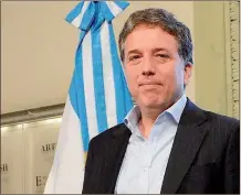  ??  ?? BUENAS NOTICIAS. Nicolás Dujovne, al frente del ministerio de Hacienda, mostró datos positivos.