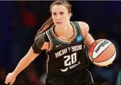  ?? Adam Hunger / Associated Press ?? Liberty guard Sabrina Ionescu had 25 points and six assists in the season opener against the Sun Saturday in New York.