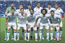  ??  ?? NUEVE SUPLENTES. El Madrid se jugaba la Liga en Riazor.