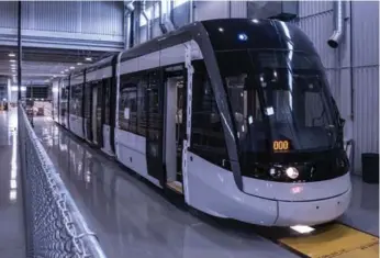  ?? BOMBARDIER ?? A pilot streetcar designed for Toronto’s Crosstown LRT line shown at the Kingston Bombardier plant.