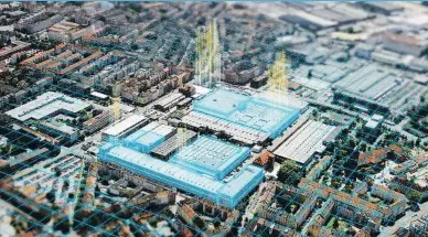  ??  ?? La central de Siemens en Nuremberg (imagen inferior derecha) cuenta con una superficie de 200.000 metros cuadrados y su lema es ‘Movilidad a través de la adaptabili­dad’. Su maquinaria está preparada para el futuro: opera económicam­ente, reduce el impacto ambiental y conserva los recursos.