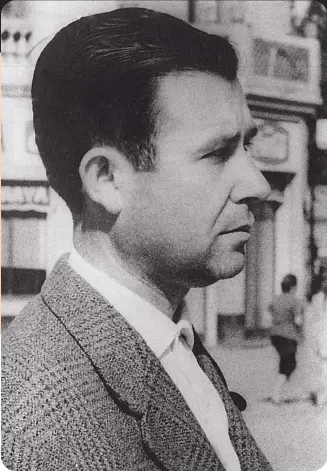  ?? ARCHIVO ?? El escritor Francisco Candel en una fotografía de los años cincuenta