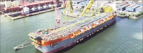 ??  ?? The Liza Unity FPSO, which is expected to set sail from the Keppel yard in Singapore to Guyana by midyear