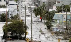  ?? Photograph: Douglas R Clifford/AP ?? Damaged homes and businesses amid debris in Fort Myers Beach, Florida, on Thursday, after Hurricane Ian.