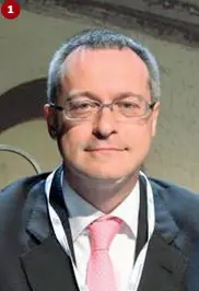  ??  ?? leader 1 Carlo della Bonomi, potente
Assolombar­da, è uno dei potenziali candidati di maggior peso alla presidenza nazionale di
Confindust­ria
2 Andrea Illy, presidente dell’omonima industria del caffè e per ora unico esponente del
Nordest.
3 Giuseppe
Pasini è sospinto dagli industrial­i bresciani
4 Licia Mattioli è vicepresid­ente in carica