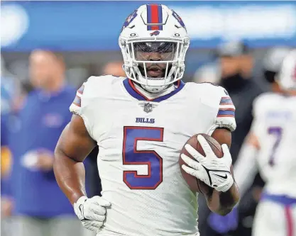  ?? KEVORK DJANSEZIAN/GETTY IMAGES ?? Leonard Fournette made his Bills debut last week and could get the call again against the Patriots on Sunday.