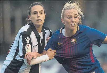  ?? FOTO: PERE PUNTÍ ?? Sonia Prim, ante el Barça La capitana del Levante, de 33 años, es la más veterana del equipo y suma dos Copas y una Liga