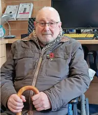  ?? ?? ●●Hearing aid wearer Alan Bramwell in the Walthew House Resource Centre