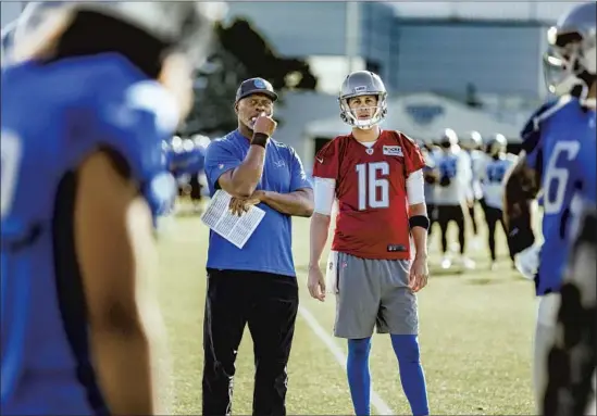  ?? LIONS Jeff Nguyen Detroit Lions ?? offensive coordinato­r Anthony Lynn and quarterbac­k Jared Goff are each motivated in their own way to put their last seasons in Los Angeles behind them.