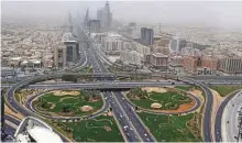  ?? Reuters ?? Traffic flows in Riyadh city after the Saudi government eased movement restrictio­ns recently.