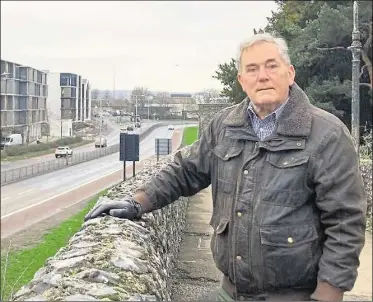  ?? ?? Former Canterbury planning chiefs Mansell Jagger (top left) and Bob Britnell have critcised the congestion-busting plans