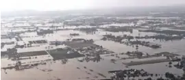  ??  ?? The flooding in the Vega Baja