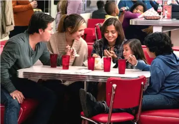  ??  ?? (From left) Mark Wahlberg, Rose Byrne, Isabela Moner, Julianna Gamiz and Gustavo Quiroz form a new family in new release ‘Instant Family’, which takes the fourth spot.