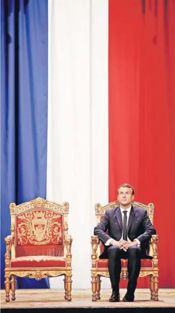  ??  ?? ► El Presidente Emmanuel Macron, ayer en París.