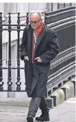  ?? FOTO: DPA ?? Dominic Cummings auf dem Weg zur Downing Street.