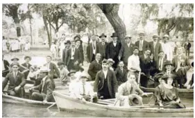  ?? FOTO ORIGINAL DE MANUEL GÓMEZ ?? Primer lago artificial que tuvo La Sabana en 1915.