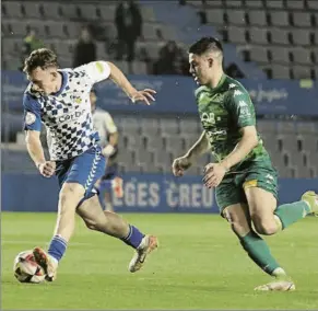  ?? FOTO: CES ?? El Sabadell cayó por la mínima ante un Arenteiro que aprovechó su ocasión