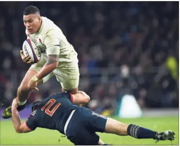  ?? (Photos AFP) ?? Guilhem a fait du Guirado : il n’a rien lâché (ici face à Hugues), même après l’heure de jeu.