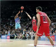  ?? GETTY IMAGES ?? Sek Henry hit three big fourth-quarter triples to spur the Breakers to victory on Saturday night.