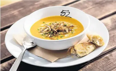  ?? KRISTIN DOBROW/COURTESY ?? Celebrate the changing seasonal menus at Seasons 52 in Boca Raton with roasted butternut squash soup.