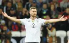  ?? | GETTY IMAGES ?? Mustafi destacó el juego de conjunto mexicano.