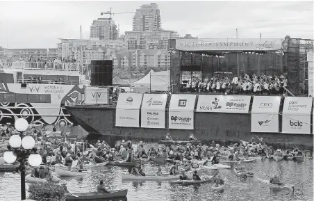  ??  ?? Organizers estimated 40,000 people gathered at the Inner Harbour on Aug. 5 for the 29th annual Symphony Splash.
