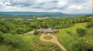  ??  ?? THIS SPRAWLING FAMILY FARM OFFERS LUXURY IN A QUINTESSEN­TIAL COUNTRY SETTING.