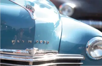  ??  ?? Le coupé Plymouth Deluxe Business 1949 de Christian Côté, un exposant de SaintJacqu­es, au Québec.