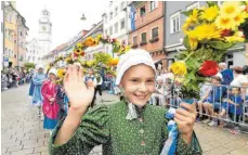  ?? ARCHIVFOTO: FELIX KÄSTLE ?? Solche Bilder soll es 2021 wieder geben in Ravensburg. Dafür sammelt die Rutenfestk­ommission derzeit Geld.