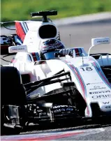  ??  ?? Lance Stroll a réalisé mercredi un temps de 1 min 22,351 s, ce qui lui vaut la 13e performanc­e de la semaine.