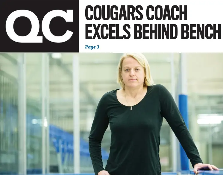  ?? BRANDON HARDER ?? University of Regina Cougars women’s hockey coach Sarah Hodges stands on the bench in the team’s home rink at the Co-operators Centre.