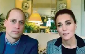  ?? INSTAGRAM ?? Prinz William und Herzogin Kate videocalle­n aus ihrem Wohnzimmer.