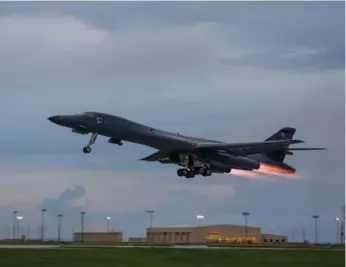  ?? AFP/GETTY IMAGES ?? American B-1B bombers flew this week over South Korea with fighter jet escorts from the allied nation.