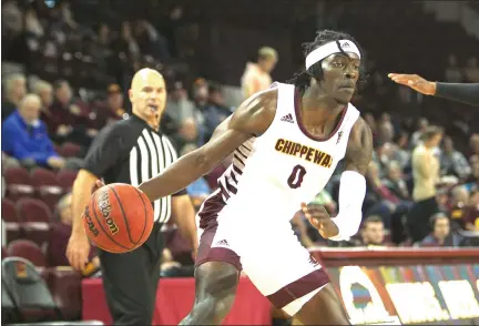  ?? PHOTO COURTESY OF CMU SPORTS INFORMATIO­N ?? Travon Broadway scored 21 points Tuesday to lead the Chippewas to an 87-60 Mid-american Conference road win over Eastern Michigan.