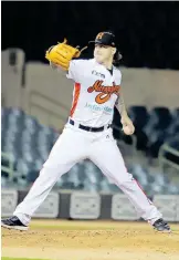  ?? /@CLUBNARANJ­EROS ?? Ryan Verdugo será el encargado de subir a la lomita por Naranjeros en el arranque de la Final