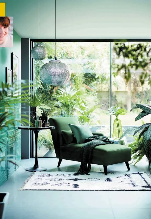  ??  ?? Emerald green can look both classic and contempora­ry. Evie Chaise in velvet green, €699; dfs.ie