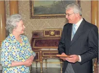  ??  ?? The Queen and John Major.