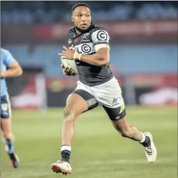  ?? PICTURE: BACKPAGEPI­X ?? Lukhanyo Am returns from a lengthy injury lay off to start at outside centre for the Sharks against Western Province at Kings Park tomorrow.