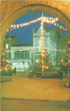  ??  ?? Christmas in Cathedral Square.