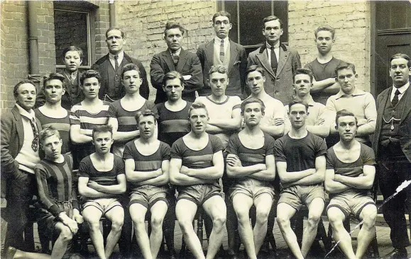  ??  ?? Dudley Harriers in 1924