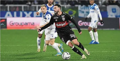  ?? | PHOTO : PHOTOPQR/L'YONNE RÉPUBLICAI­NE ?? Mehdi Merghem a égalisé pour Guingamp à Auxerre, hier soir (1-1).