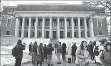  ?? CAI JINGYU / FOR CHINA DAILY ?? Counterclo­ckwise from top left: The Widener Library at Harvard University in Cambridge, Massachuse­tts, has become a tourist attraction.