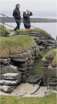  ??  ?? Crown Prince Haakon and Crown Princess MetteMarit tour Skara Brae during their visit