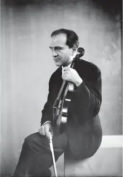  ?? [ Getty Images ] ?? Bronislav Huberman (1882–1947), der große Musiker, kämpfte für ein geeintes Europa und gründete Israel Philharmon­ic.