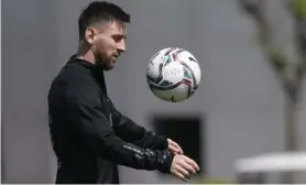  ?? AFP ?? Lio Messi pone a los rivales a pensar más de la cuenta.