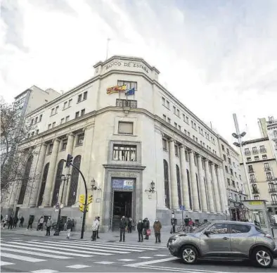  ?? CHUS MARCHADOR ?? El histórico edificio donde se encuentra la sede del Banco de España en el centro de la ciudad de Zaragoza.